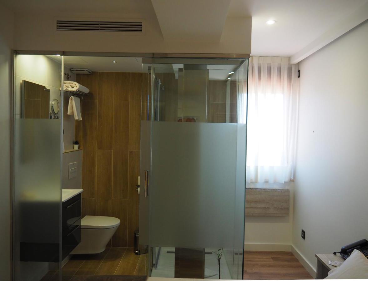 Hostal Don Suero De Quinones Hospital de Orbigo Ngoại thất bức ảnh