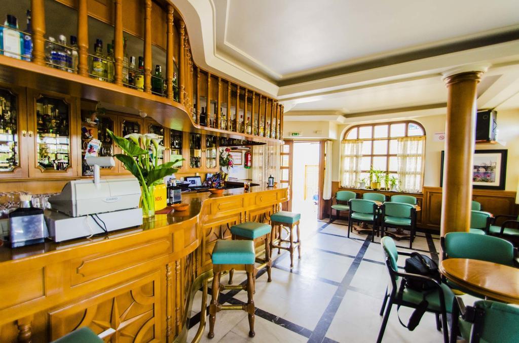 Hostal Don Suero De Quinones Hospital de Orbigo Ngoại thất bức ảnh