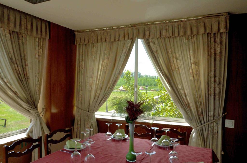 Hostal Don Suero De Quinones Hospital de Orbigo Ngoại thất bức ảnh